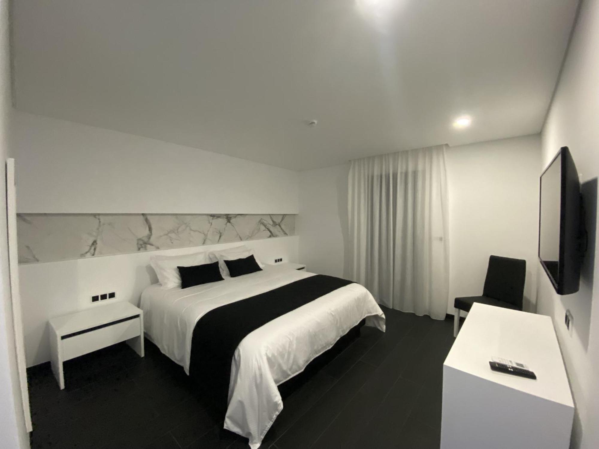 The Rock Hostel Ponta Delgada Zewnętrze zdjęcie